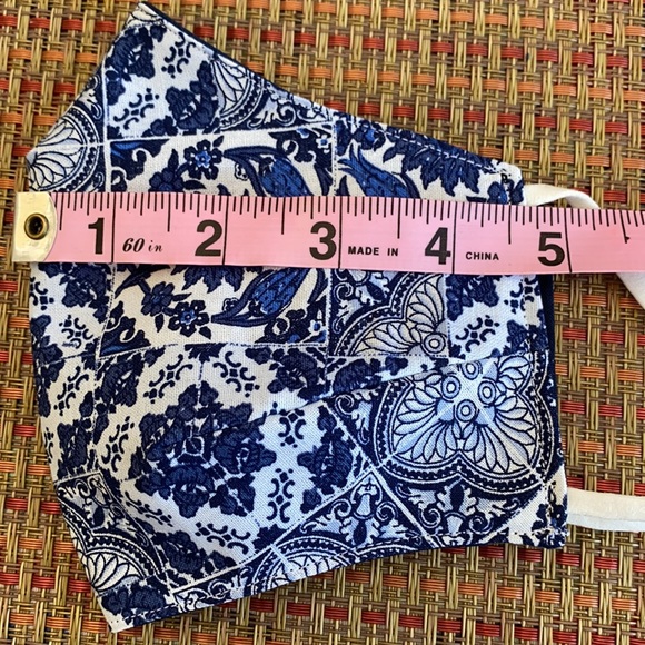 Blue Flower Spring Face Mask - Picture 4 of 5